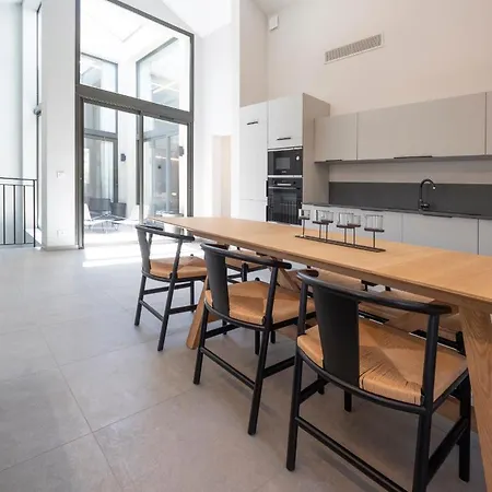 Les Orangers By Sezz Apartment *