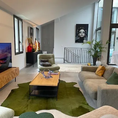 Apartment Les Orangers By Sezz Saint-Tropez